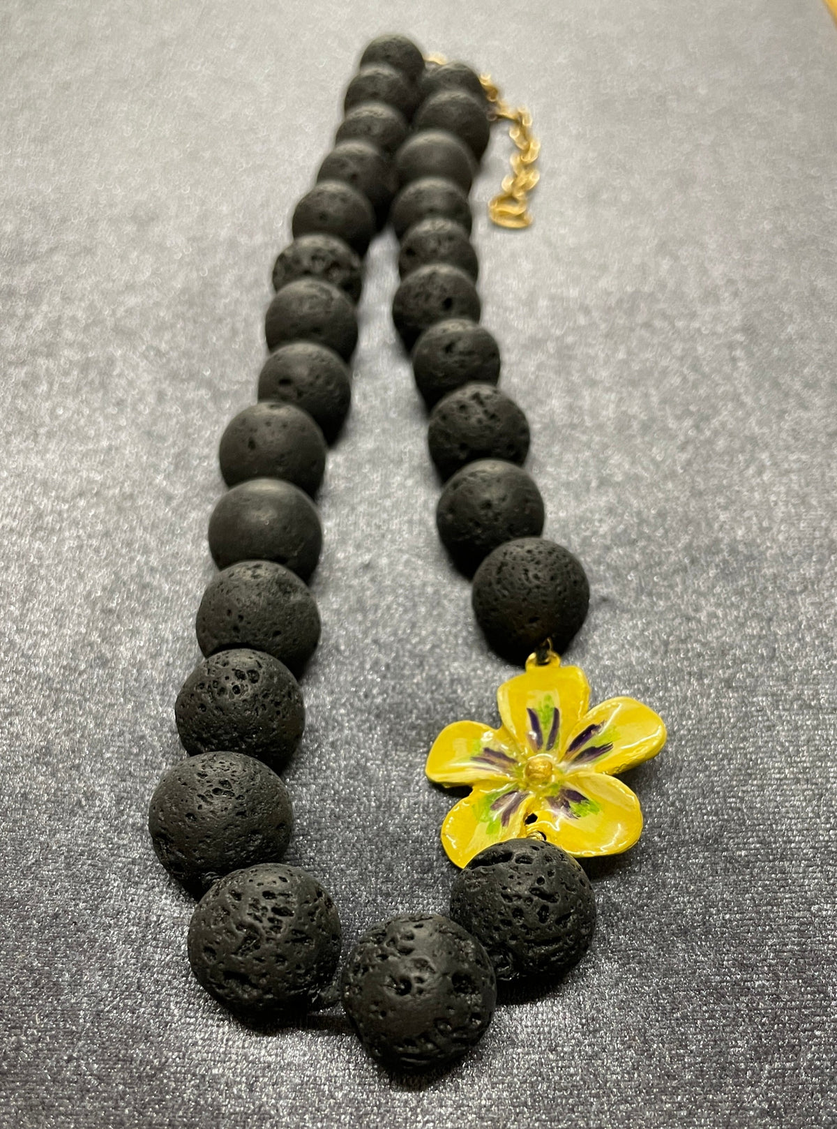 Lily Necklace - AGATA TREASURES Yellow