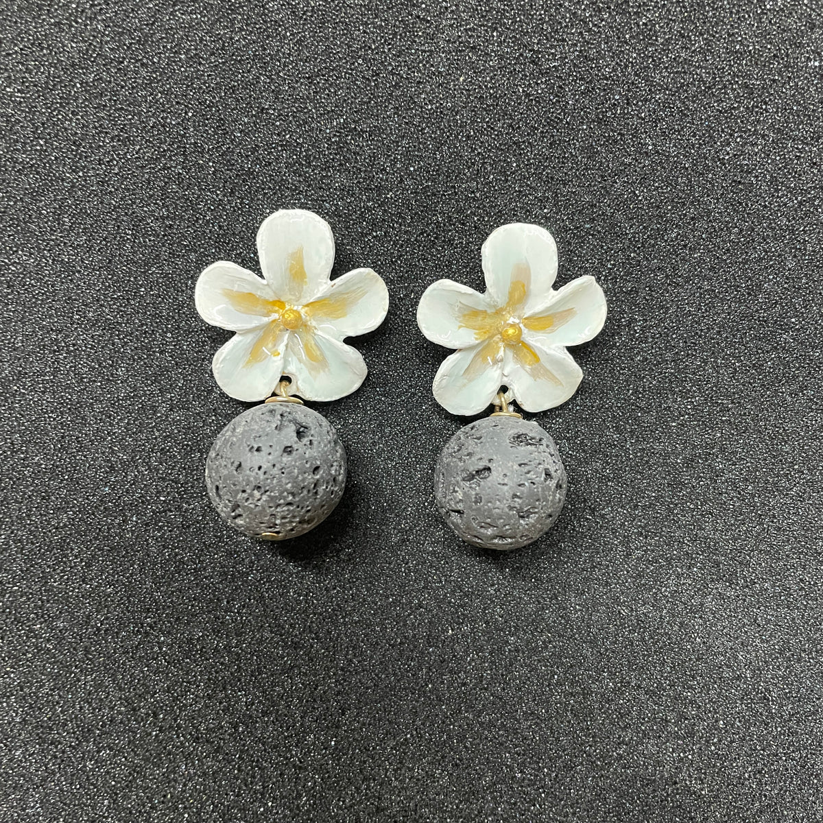 Lilac Earrings - AGATA TREASURES White